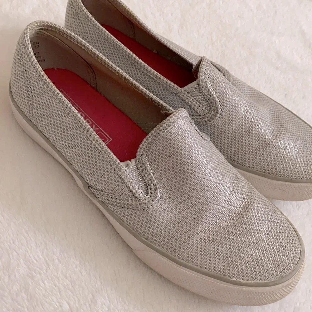 Sperry | Top-Sider Seaside Slip On Mesh Sneaker YG54592 Silver Metallic (1.5) - Picture 2 of 16